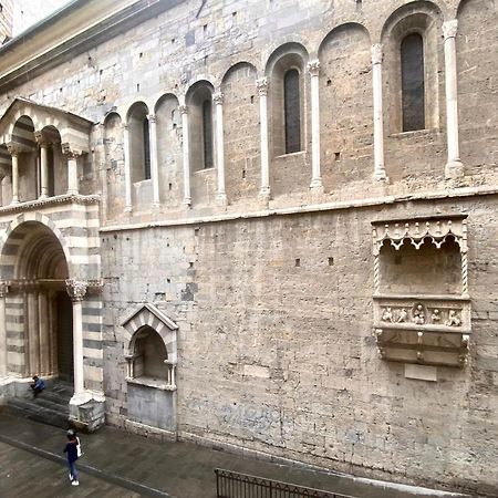 Amazing San Lorenzo 19, Rolli Palace Unesco - Stunning View Overlooking The Cathedral - Free Private Parking- Genoa Exterior photo