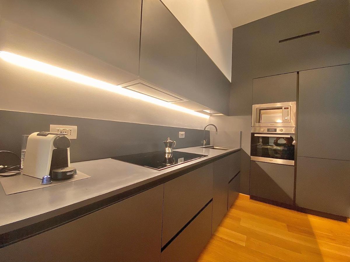 Amazing San Lorenzo 19, Rolli Palace Unesco - Stunning View Overlooking The Cathedral - Free Private Parking- Genoa Exterior photo