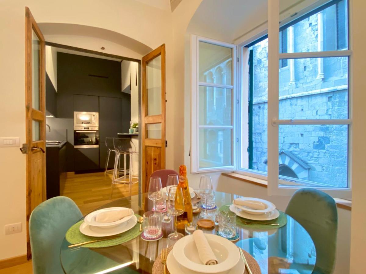Amazing San Lorenzo 19, Rolli Palace Unesco - Stunning View Overlooking The Cathedral - Free Private Parking- Genoa Exterior photo