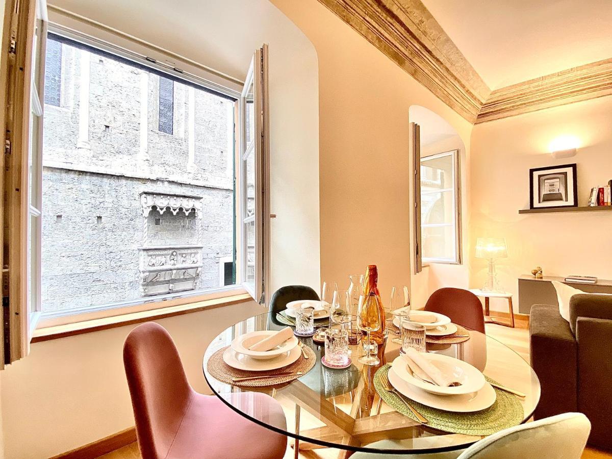 Amazing San Lorenzo 19, Rolli Palace Unesco - Stunning View Overlooking The Cathedral - Free Private Parking- Genoa Exterior photo