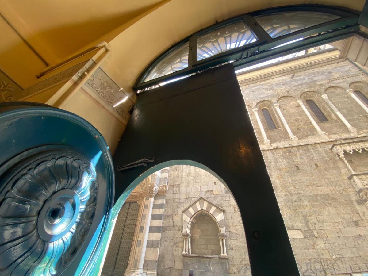 Amazing San Lorenzo 19, Rolli Palace Unesco - Stunning View Overlooking The Cathedral - Free Private Parking- Genoa Exterior photo